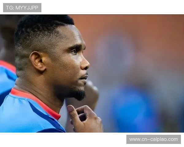 奥巴梅扬领衔锋线崛起 探索这位非洲巨星如何改变足坛格局 奥巴梅扬领衔锋线崛起 探索这位非洲巨星如何改变足坛格局